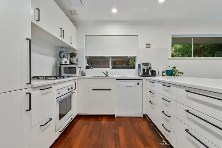 17 Lampard Street, Hamersley WA 6022