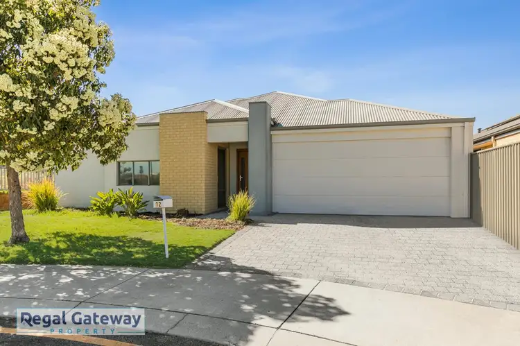 12 Litoria Drive, Wandi WA 6167