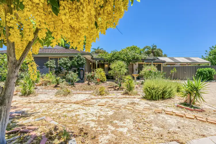 17 Crofton Place, Lynwood WA 6147