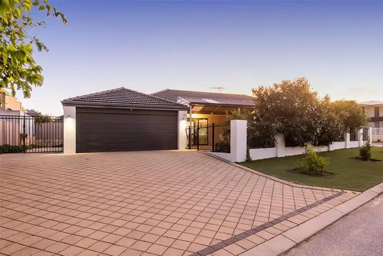 22 Muchea Gardens, Dianella WA 6059