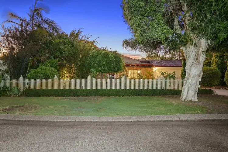 6 Wexford Court, Waterford WA 6152