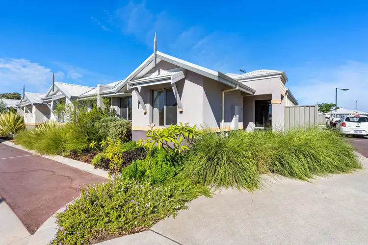 19/12 Loder Way, South Guildford WA 6055