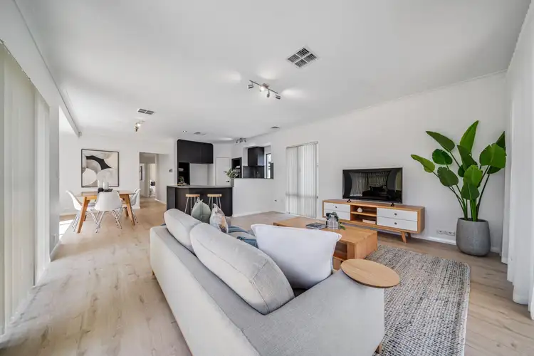 20 Jagoe Loop, Willagee WA 6156