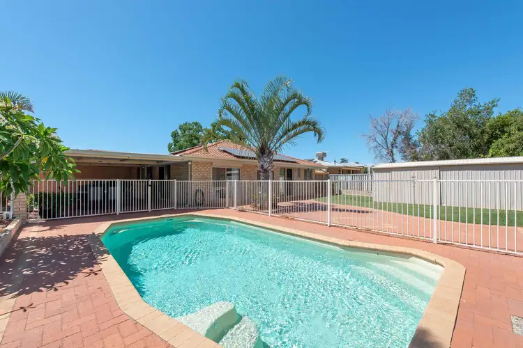 140 Blackadder Road, Swan View WA 6056