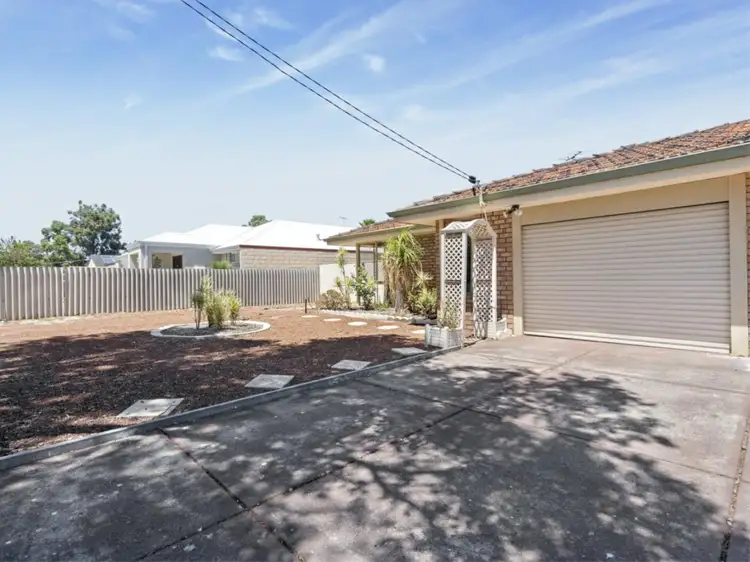 24A Challis Road, Armadale WA 6112