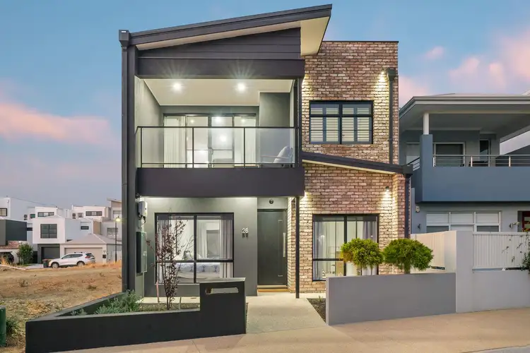 26 Surada Street, North Coogee WA 6163
