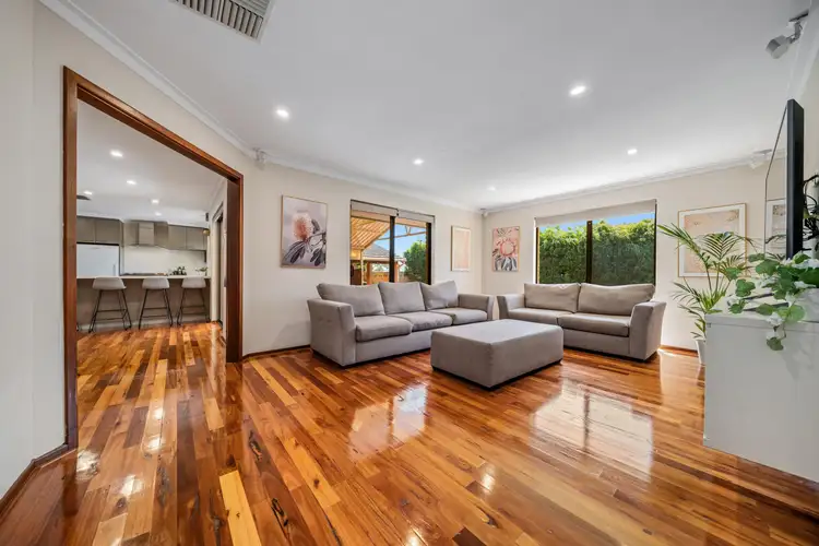 27 Thornhill Way, Greenwood WA 6024