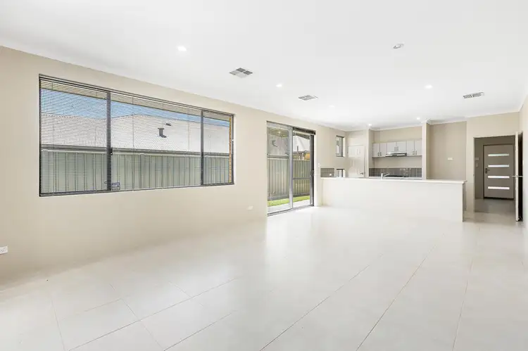 431 Lambeth Circle, Wellard WA 6170