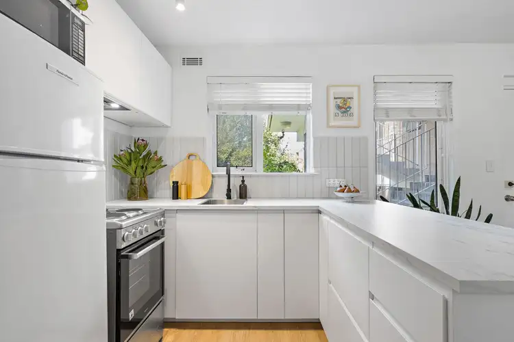 Fourth view of Homely apartment listing, 6/4 Sackville Terrace, Scarborough WA 6019