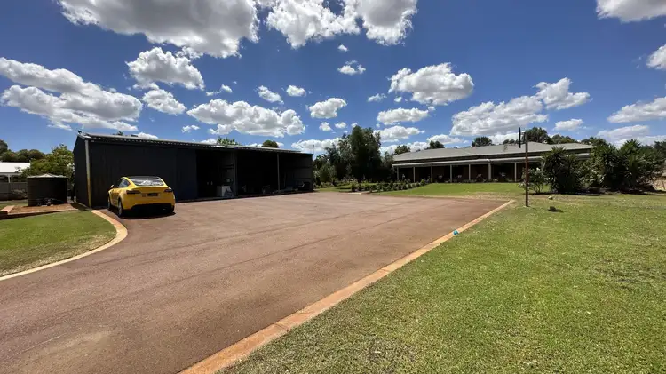 94 Cunningham Drive, Oakford WA 6121