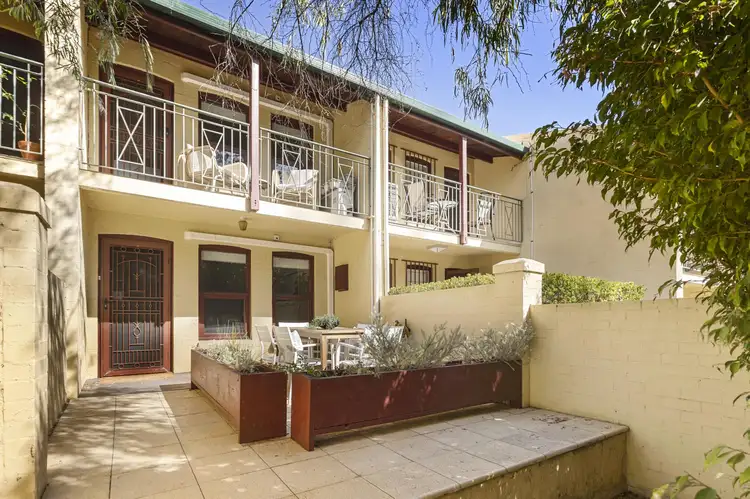 14/7 Norfolk Street, Fremantle WA 6160