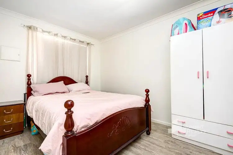 Seventh view of Homely semi-detached listing, 4/4 Davenport Way, Withers WA 6230