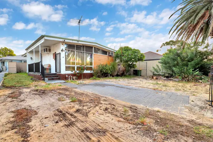 4 Pearson Street, Armadale WA 6112