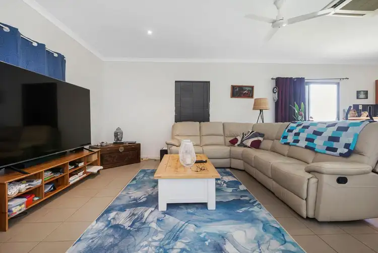 Second view of Homely house listing, 27 Buchanan Circuit, Baynton WA 6714