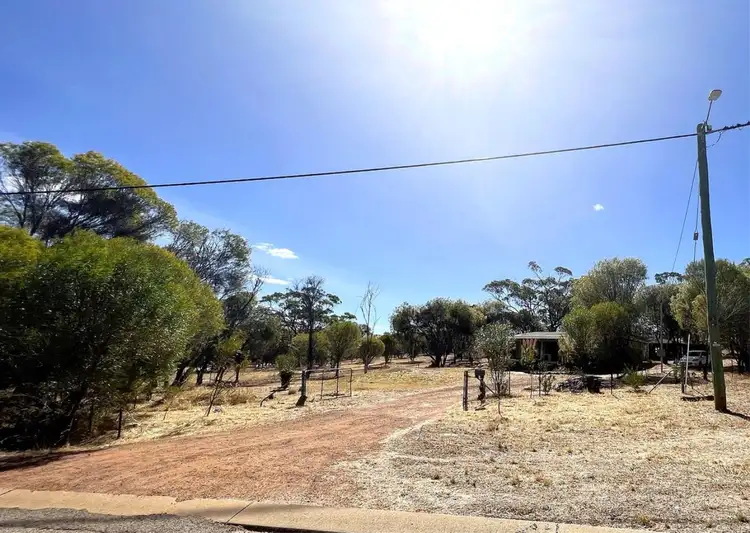 3 Connor Street, Toodyay WA 6566