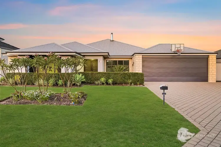 27 Longview Way, The Vines WA 6069