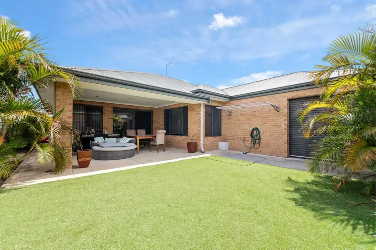 71A Yellowwood Avenue, Piara Waters WA 6112