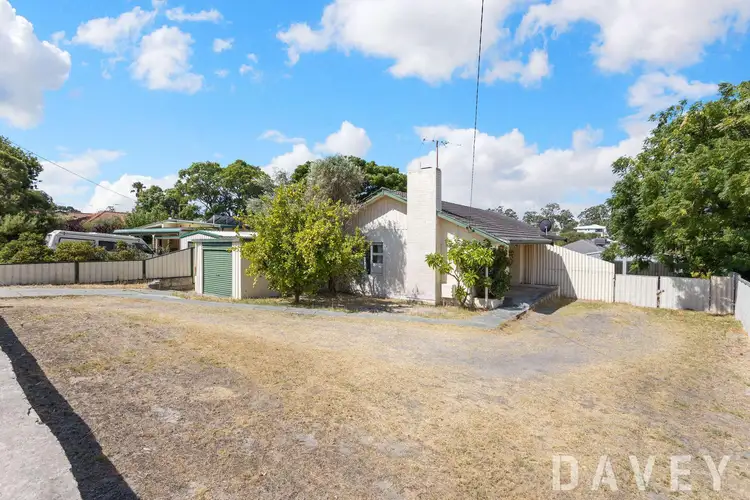 16 Birchley Crescent, Balga WA 6061