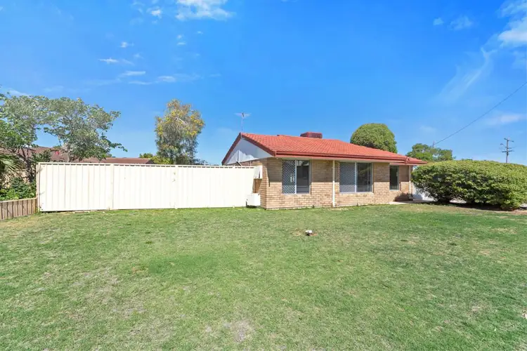 Second view of Homely house listing, 2 Lockeville Close, Beldon WA 6027
