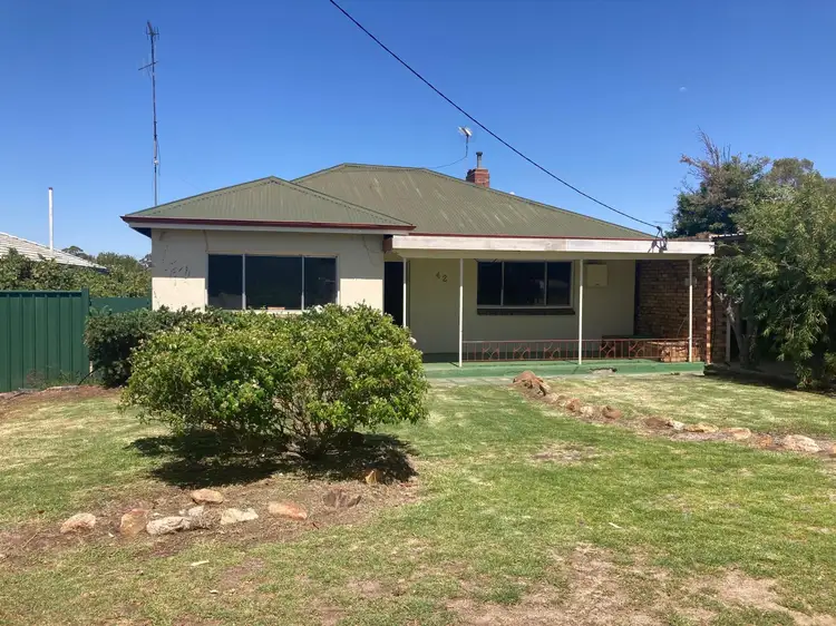 42 Blantyre Street, Katanning WA 6317