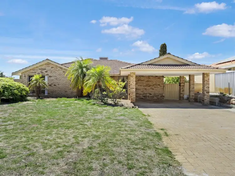 12 Hickory Drive, Thornlie WA 6108