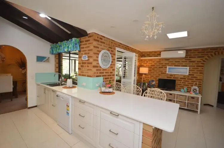 Third view of Homely house listing, 10 Neon Court, Heathridge WA 6027