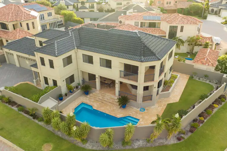 11 Delambre Place, Sorrento WA 6020