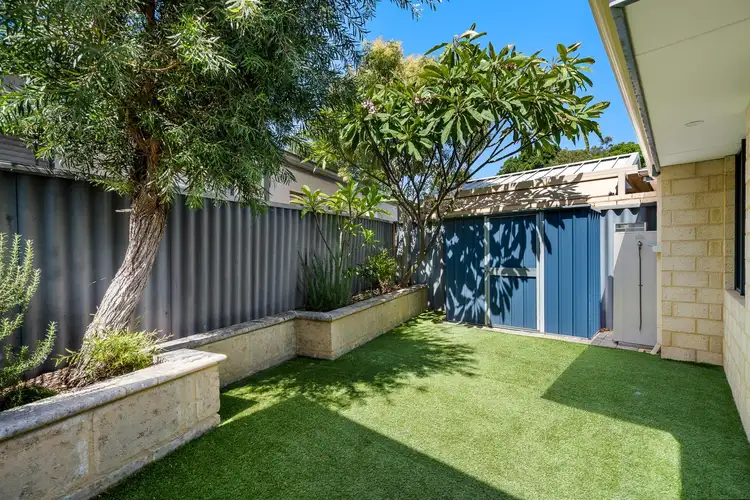 Sixth view of Homely house listing, 1 Dodds Place, Innaloo WA 6018