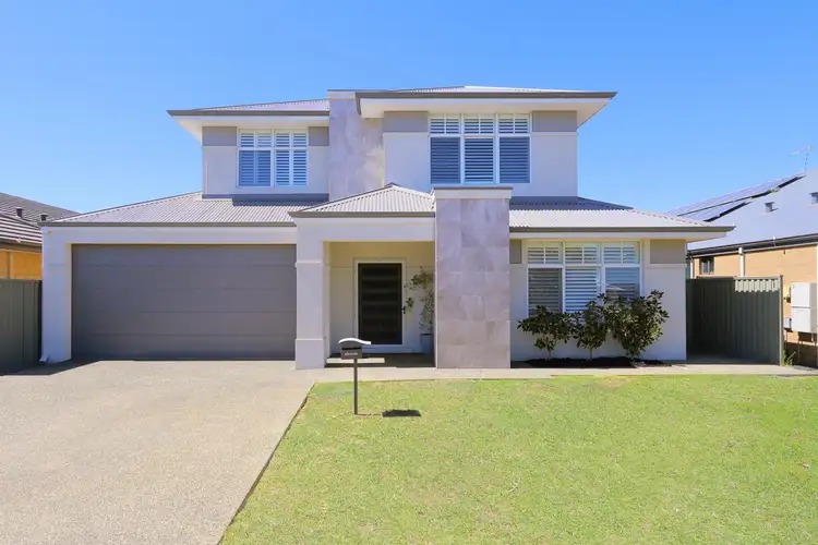 11 Bouquet Road, Piara Waters WA 6112