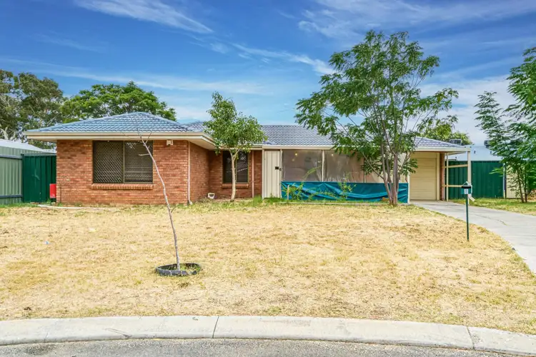 Second view of Homely house listing, 8 Camelot Place, Camillo WA 6111