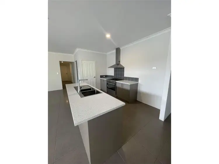 Second view of Homely house listing, 20 Driver Link, South Yunderup WA 6208