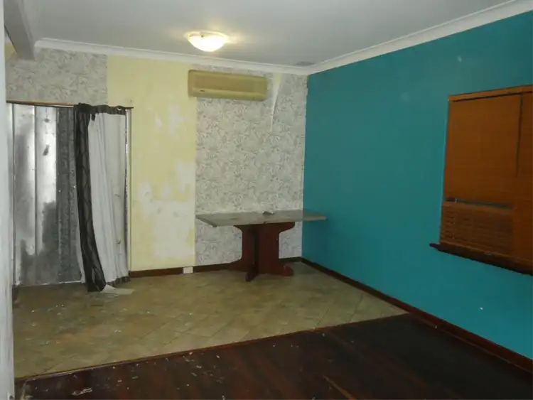 Fifth view of Homely house listing, 10 Melvin Avenue, Thornlie WA 6108