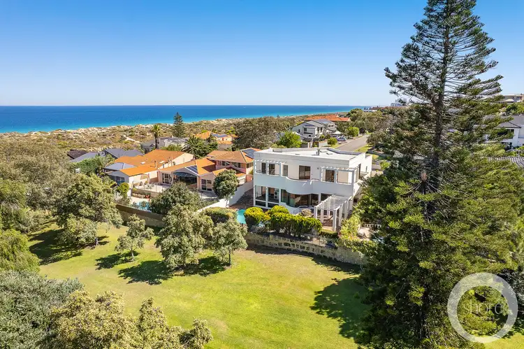 9 Wayeela Place, City Beach WA 6015