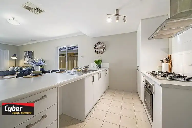 Sixth view of Homely villa listing, 9/7 Leslie Street, Cannington WA 6107