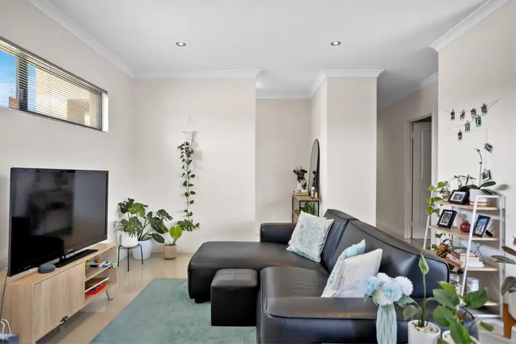 Sixth view of Homely villa listing, 6A Gibb Crescent, Westminster WA 6061