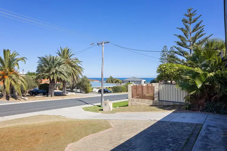 Third view of Homely house listing, 21 Mindarie Drive, Quinns Rocks WA 6030
