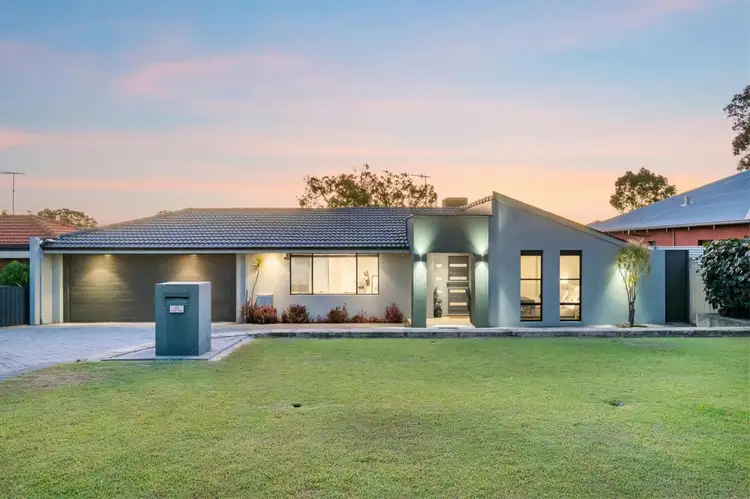 23 Doon Way, Hamersley WA 6022