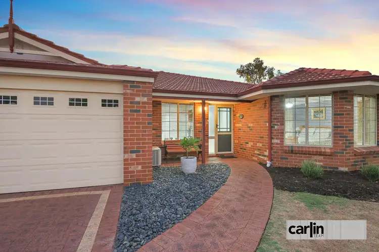 30 Hawkesbury Retreat