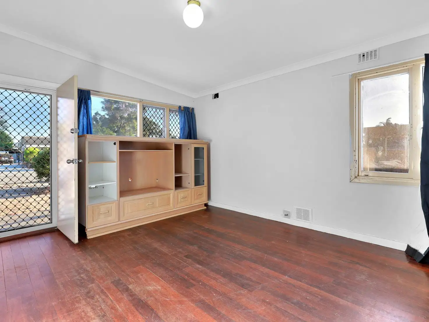 Main view of Homely house listing, 16 Abingdon Place, Kelmscott WA 6111