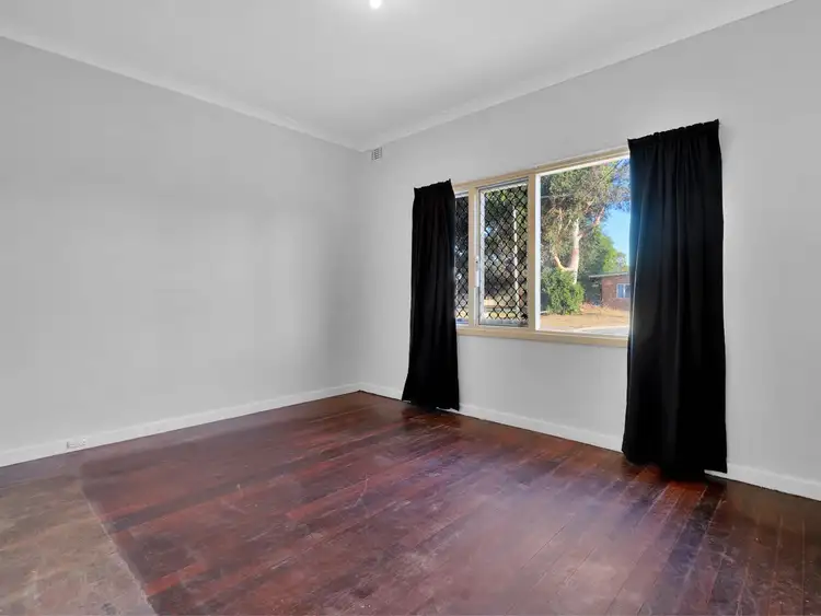 Fifth view of Homely house listing, 16 Abingdon Place, Kelmscott WA 6111