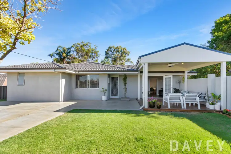 22 Farnley Way, Duncraig WA 6023