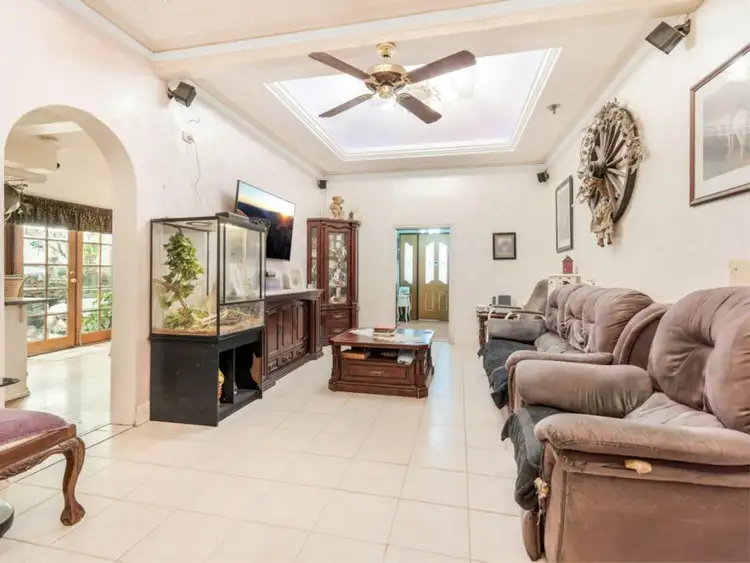 Fifth view of Homely house listing, 351 Maddington Road, Orange Grove WA 6109