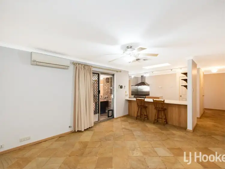 Fifth view of Homely house listing, 15 Rushbrook Way, Thornlie WA 6108