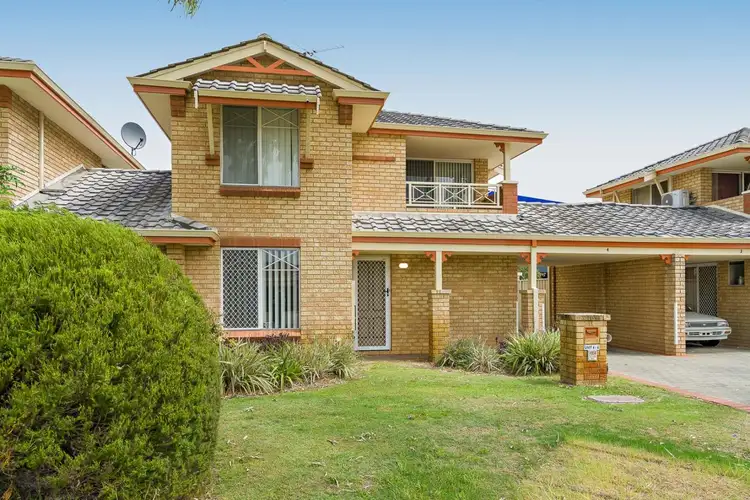 4/4 Sepia Court, Rockingham WA 6168