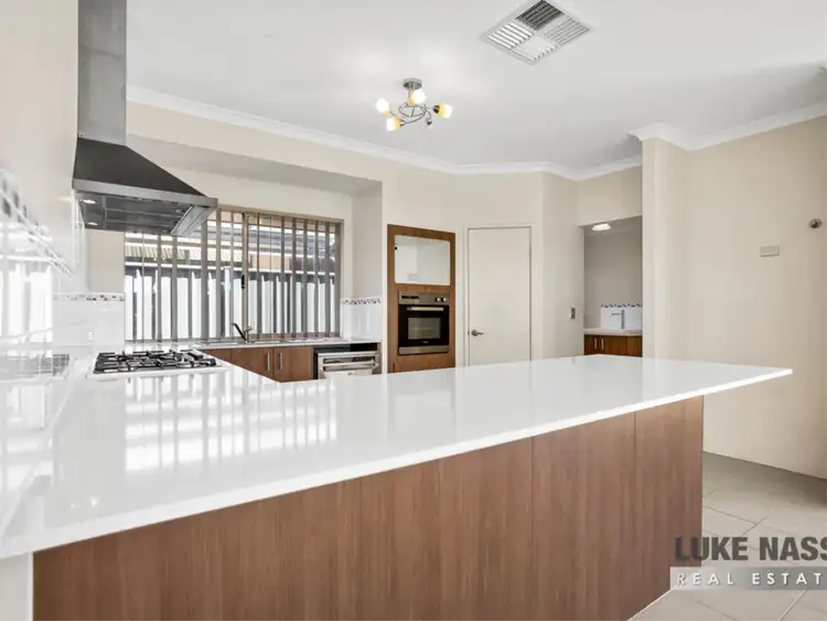 Seventh view of Homely house listing, 52 Burdekin Turn, Hilbert WA 6112