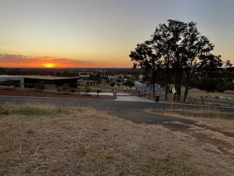 134 Waterloo Road, Roelands WA 6226