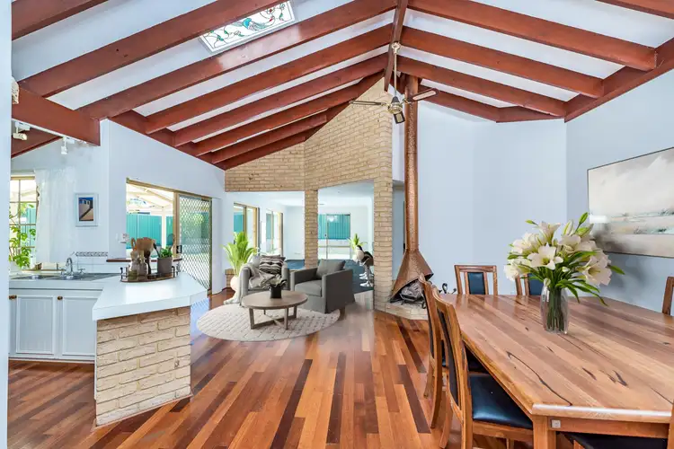 Sixth view of Homely house listing, 9 Deauville Place, Connolly WA 6027