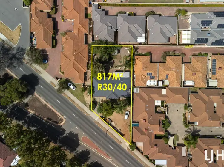 24 Fremantle Road, Gosnells WA 6110
