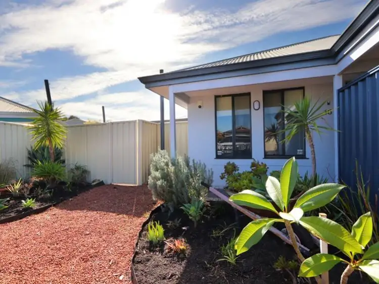 16 Kemshall Way, Maddington WA 6109