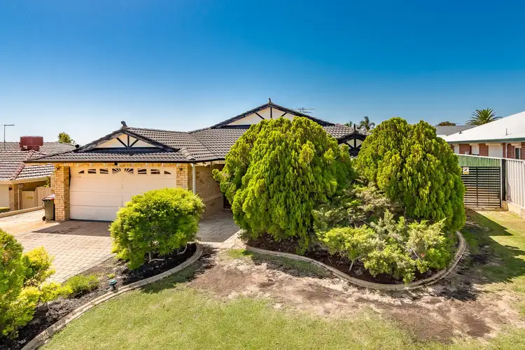 4 Bay Meadow Heights, Connolly WA 6027